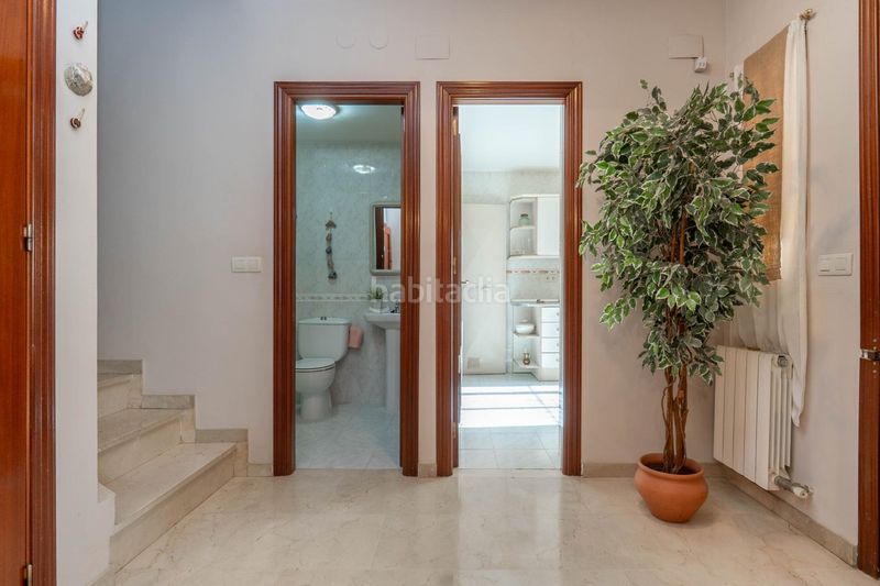 Foto dd9af2b9-dabd-4880-a437-4b4822c19e55. Xalet amb piscina a Albolote