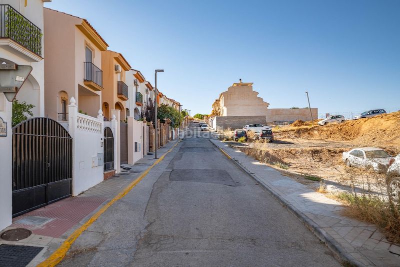 Foto 0b41f7a9-07e1-460c-ba57-00670c441967. Terreny residencial a Villa de Otura
