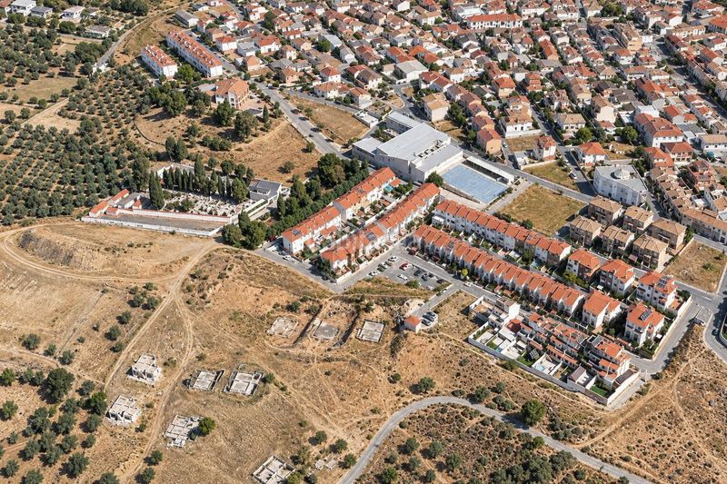 Foto c8d91512-8a8f-4c11-8b54-52c3b0b2d22b. Terreny residencial a Villa de Otura