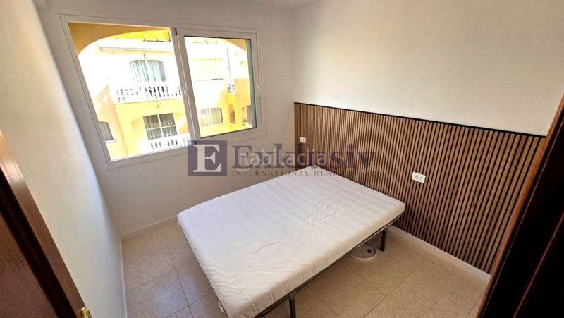 Foto 0c0703f0-aca2-48bd-8e84-18b631322791. Dúplex amb piscina a Los Cristianos Arona