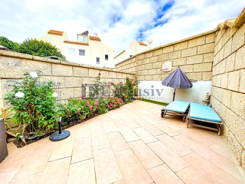 Foto 411c6686-a602-4793-a8ee-77cc045c1b6f. Casa en Playa Fañabé Alto Adeje