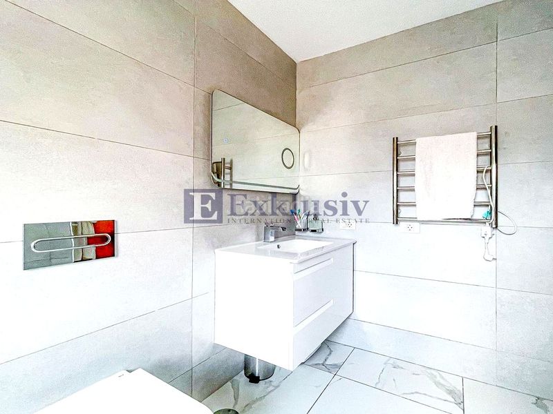 Foto 4b5af2de-8ba3-4455-b89a-a57d7783f7d8. Casa en Playa Fañabé Alto Adeje