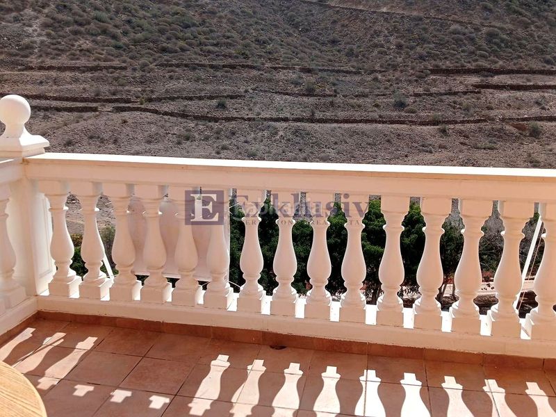 Foto 8350a434-f8fc-417b-b97a-2c2f7af01ce9. Àtic amb aparcament a Los Cristianos Arona