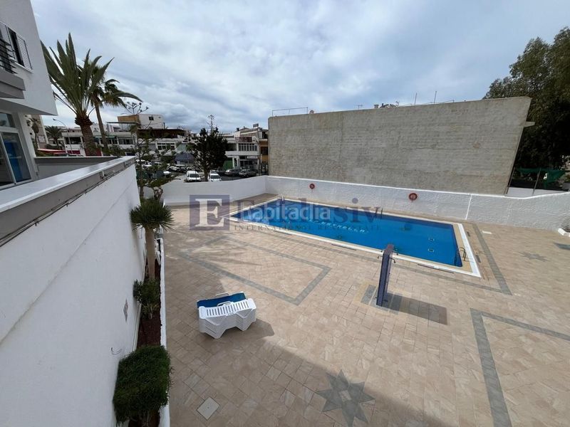Foto c4fa6e75-e1e4-4796-9ad5-c2cf87546550. Pis amb aparcament a Los Cristianos Arona