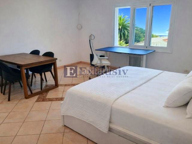 Foto 209a396c-05f3-40b5-a0bb-a51d4cf43546. Casa amb aparcament a Cuesta de la Villa Santa Úrsula