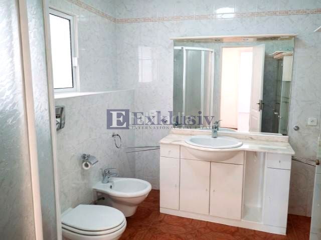 Foto 52ebd163-31ef-434a-854c-2fc11cd737a1. Casa amb aparcament a Cuesta de la Villa Santa Úrsula