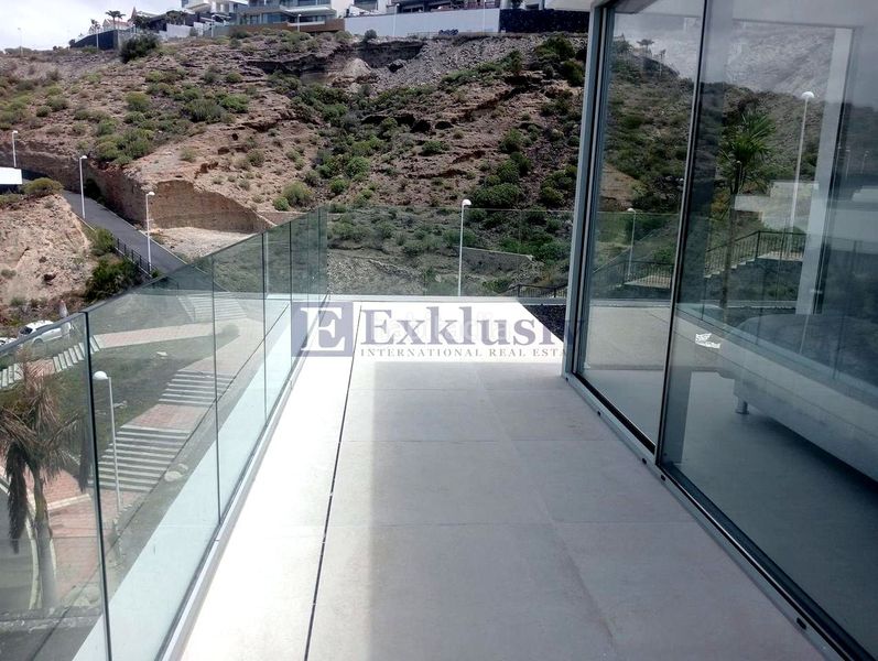 Foto 54a6ba94-583c-4ebb-b2da-e995be6cb912. Casa amb aparcament piscina a La Caldera Adeje