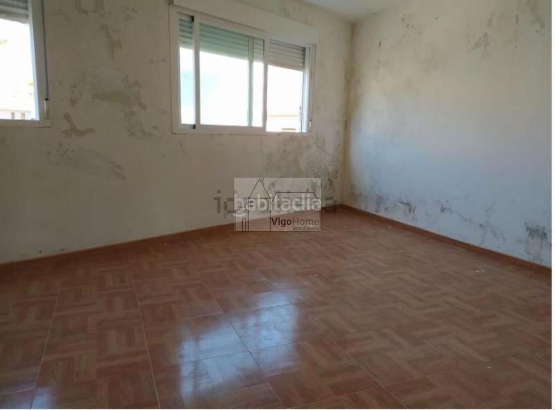 Foto 11f6c085-47ca-4473-b79b-46b2477e68db. Casa con riscaldamento in Aldán Cangas