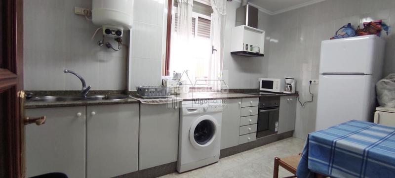 Foto 6bf0a9f3-8f54-4f47-9f91-7a6b7cb6532f. Haus mit parking in Moaña