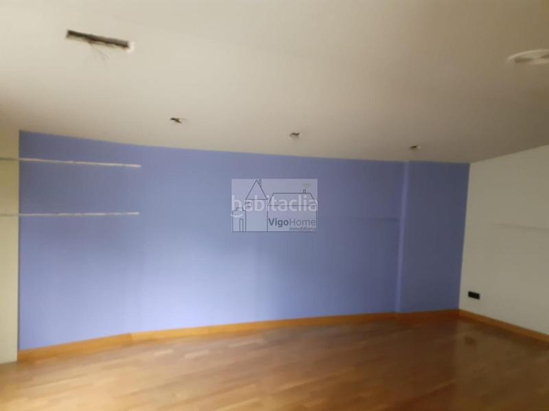 Foto 729af40f-ec7c-4218-a045-845370111b0d. Local comercial en Camelias - Pi y Margall Vigo