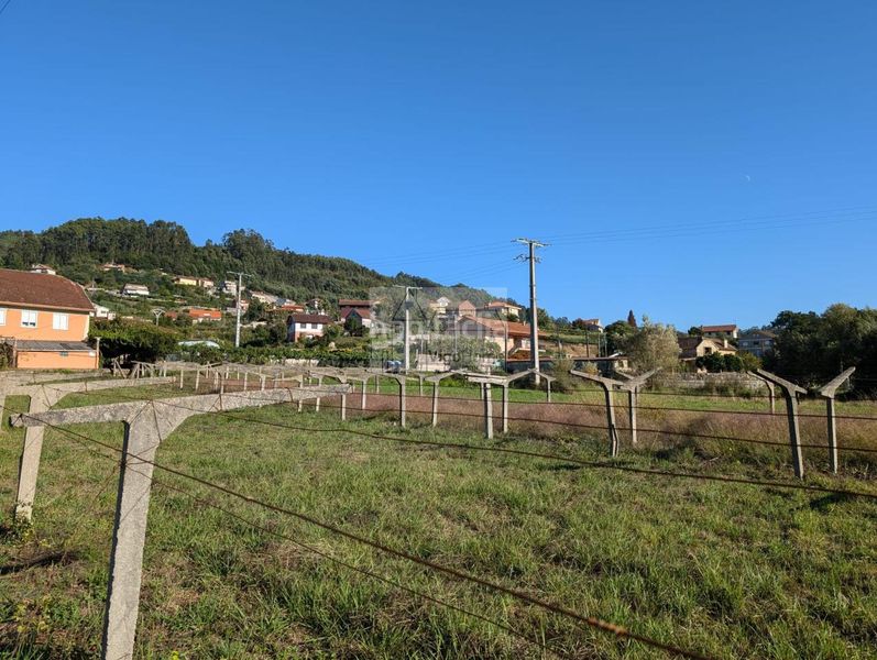 Foto 6605425b-4eba-40b9-95c9-ef8518c1b5a5. Terreny residencial a Redondela