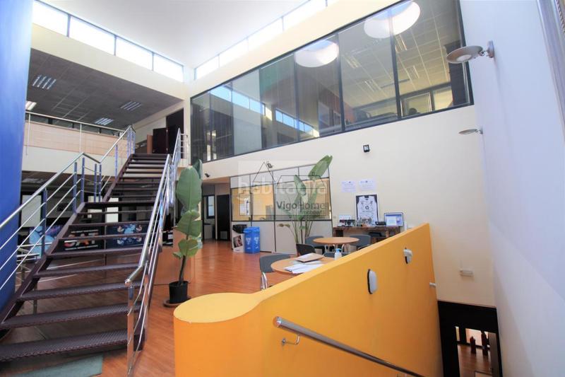 Foto 448be3fc-199e-4c89-bfd6-5aa3e5998e21. Rent office space with heating parking in Lavadores Vigo