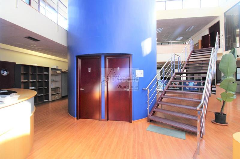 Foto 523936e1-039e-4ea6-b13d-880a3f4e36ef. Rent office space with heating parking in Lavadores Vigo