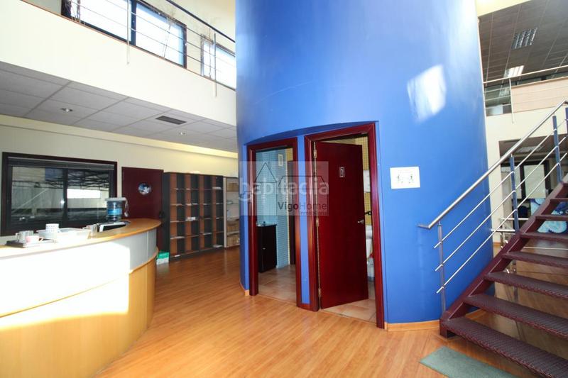 Foto 8f4daa27-937b-49d3-9a34-c1bb90da843b. Rent office space with heating parking in Lavadores Vigo