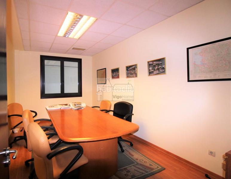 Foto d08cb942-3e42-469b-acca-8441e37da264. Rent office space with heating parking in Lavadores Vigo