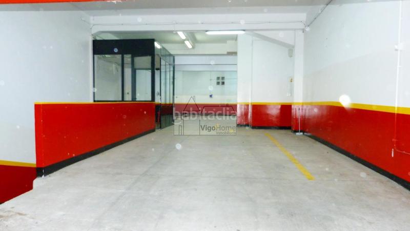 Foto ea28ed16-b486-49c9-8da4-edeeedf21708. Lloguer local comercial a Centro - Areal Vigo