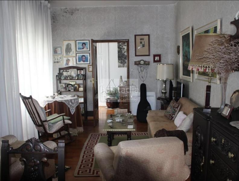 Foto 3f8fb241-d2ee-4d7d-95a6-4445c6852375. Casa amb calefacció a Bueu