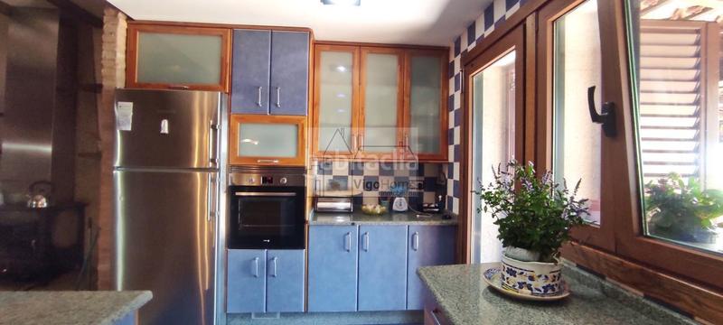 Foto ea537991-b865-4982-bb79-c28429534f7a. Chalet en Moaña