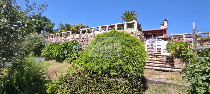 Foto cf912d40-59df-4797-8c72-9591c81809d7. Chalet con riscaldamento parcheggio in Moaña