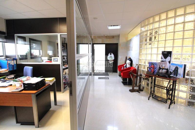 Foto d4045435-840c-4f43-a306-d8af104ab5f4. Affitto locale commerciale in Valadares - Beade Vigo