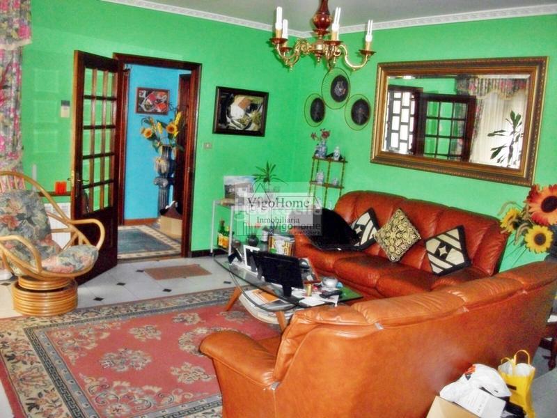 Foto 7e1fa057-5cbc-41a1-b545-c24bf3cc4f01. Casa amb calefacció aparcament a Moaña