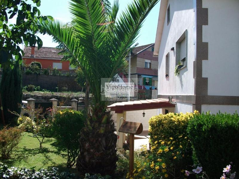 Foto e2dbf60e-5fd6-4969-b83b-5bddbf5167f5. Casa amb calefacció aparcament a Moaña