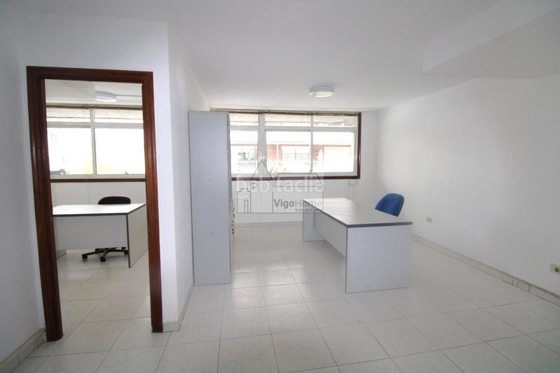 Foto 1270c94a-c741-43c0-a83e-abb95d0a8f6b. Location bureau dans Centro - Areal Vigo