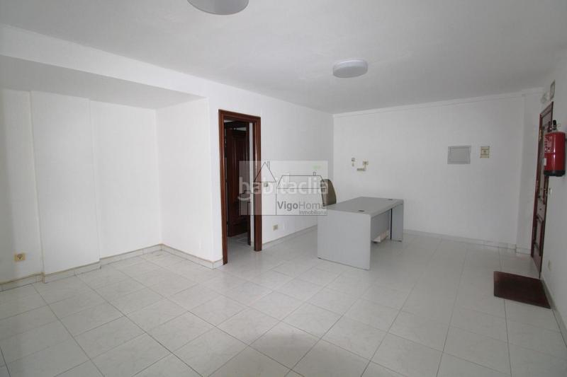 Foto a2c71618-9fd4-4abe-94a4-ff6166bc83fa. Location bureau dans Centro - Areal Vigo