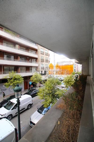 Foto ba17c4af-665d-48dc-b8e0-b650415ac141. Lloguer oficina a Centro - Areal Vigo