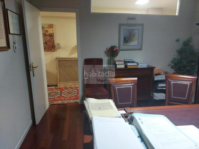 Foto 23cbbfbe-7972-4e4b-9576-ff49dd9737fa. Miete büro in Centro - Areal Vigo