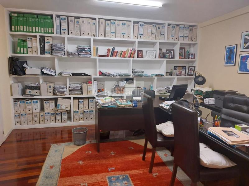 Foto c92245c2-6beb-4045-80d1-5feff84b4bce. Miete büro in Centro - Areal Vigo