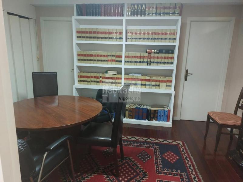 Foto 40dca94b-b331-45fa-86e6-60ad8d903182. Rent office space in Centro - Areal Vigo