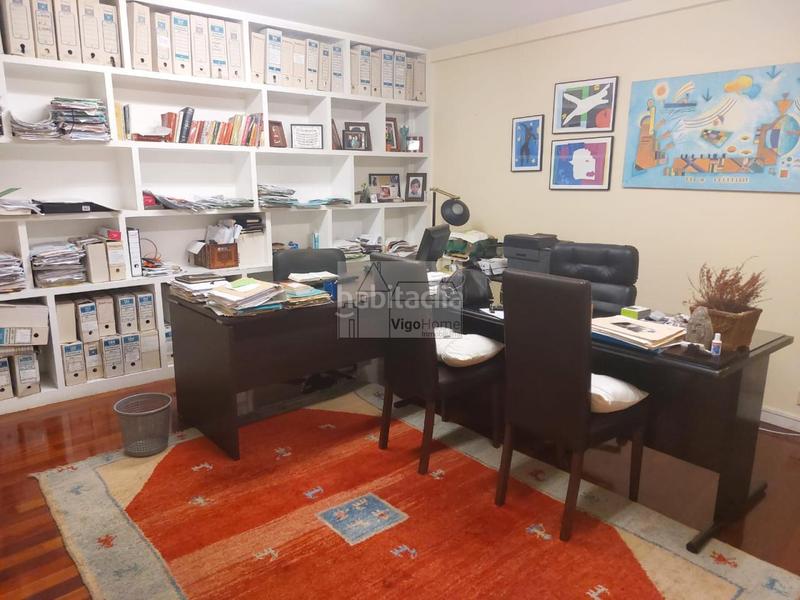 Foto ab75b8ae-fcb3-4039-91c0-850759e6aac7. Rent office space in Centro - Areal Vigo