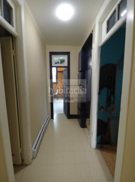Foto 0bf245e3-5d38-4b2f-88ad-3fa7d6f67590. Edificio in Casablanca - Calvario Vigo