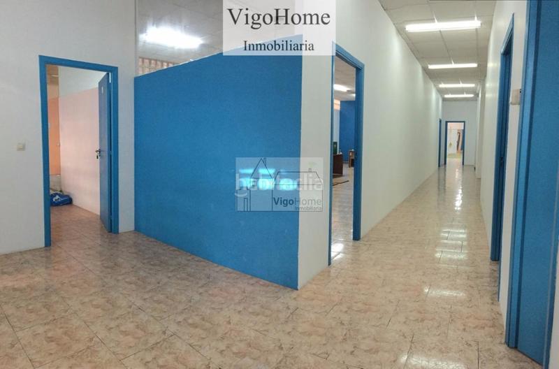 Foto cde7e570-0a0c-44cc-8fe3-70166448952e. Geschäftsraum in travesía de Vigo - san xoán Vigo