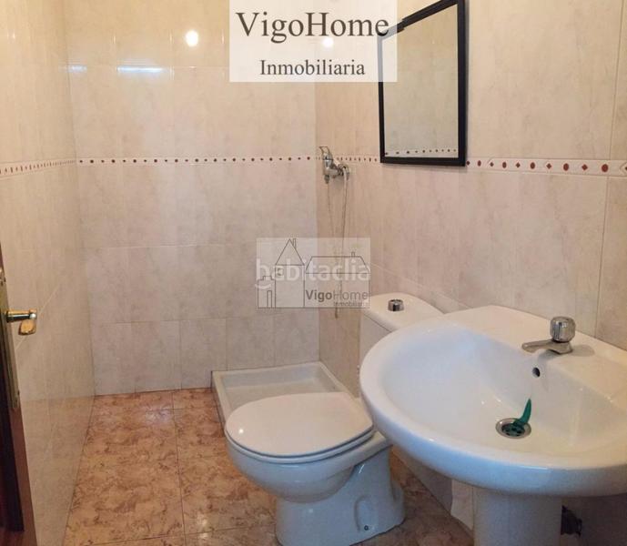 Foto 385328c0-9b3d-4727-9f60-7ac8f4c1ec83. Local comercial a travesía de Vigo - san xoán Vigo