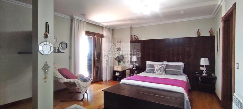 Foto cef8aa2f-9201-4f07-8748-078f024748b3. Chalet en Moaña
