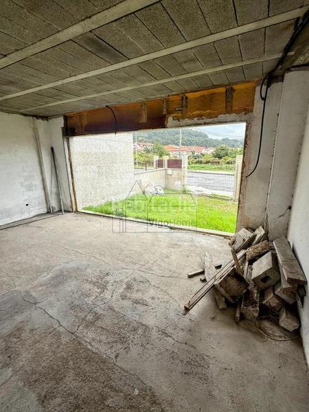 Foto e185ce09-7561-49c3-ad86-b864c32f4428. Chalet con riscaldamento parcheggio piscina in Baiona