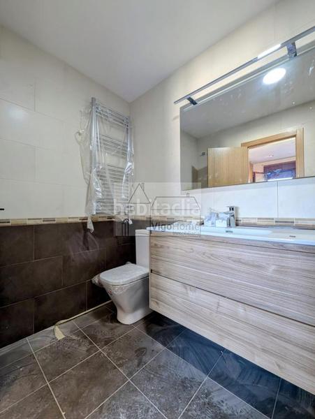 Foto 1469053f-01a4-444e-9d24-7d9f3a5533cc. Casa a schiera con riscaldamento parcheggio in Teis Vigo