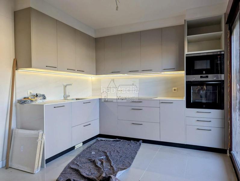 Foto 3e332f98-b750-4c2e-88b7-8cade41f77d9. Casa a schiera con riscaldamento parcheggio in Teis Vigo