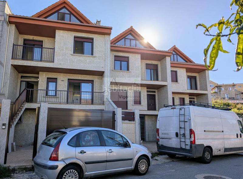 Foto 857d164e-16f9-49fe-985a-d3a51b52c027. Casa a schiera con riscaldamento parcheggio in Teis Vigo
