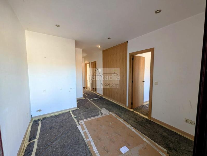 Foto 8f2dbeba-542c-4adb-a714-57c47f87b46d. Casa a schiera con riscaldamento parcheggio in Teis Vigo