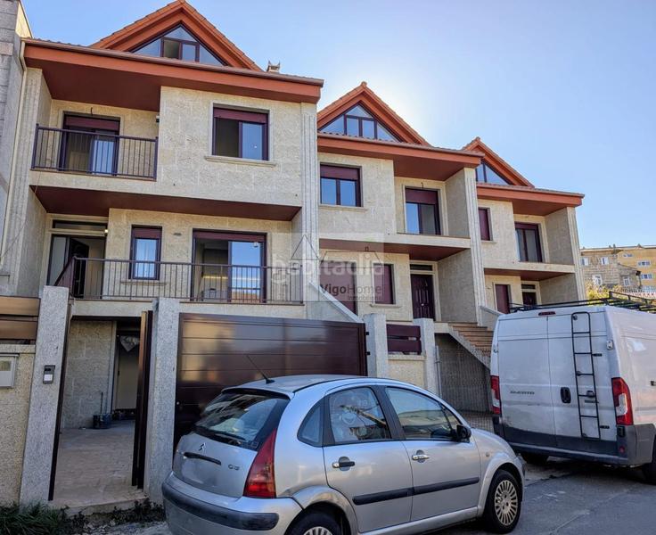 Foto b69db227-5441-434d-8b9a-df7c005e5278. Casa adosada en Teis Vigo
