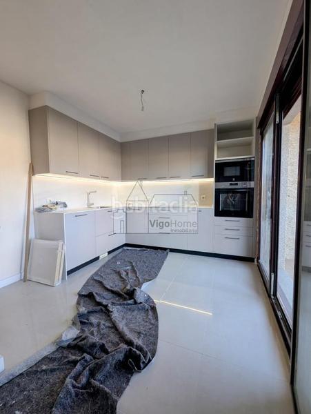 Foto 6992bccf-7388-460f-a477-3b9b3137d757. Semi detached house with heating parking in Teis Vigo