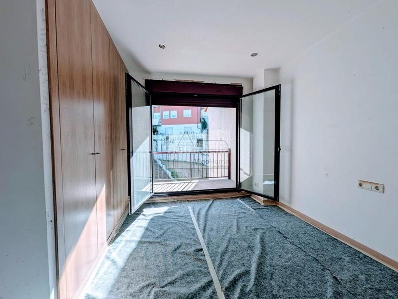 Foto bf8e5e73-4057-497a-9f8a-566e3f70c104. Semi detached house with heating parking in Teis Vigo