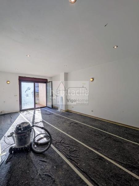 Foto ed5f2636-9753-4c93-999c-bf6b2dc38bba. Semi detached house with heating parking in Teis Vigo