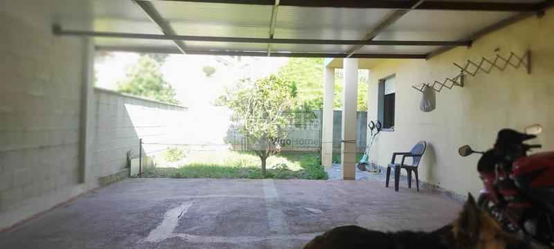 Foto 12b9ff46-5aa4-4e32-b50e-1a18e053b8de. Haus mit heizung parking in Moaña