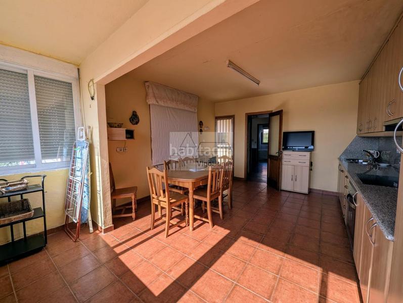 Foto d08827a5-aa36-41b9-88a8-5aed4d12a1b3. Duplex with heating in A Salgueira - O Castaño Vigo