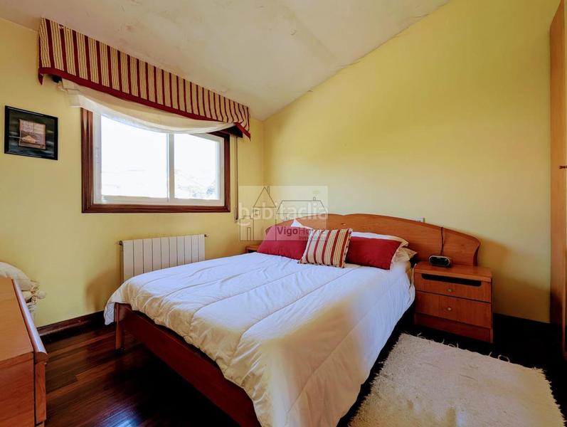 Foto 6fcd7b59-9d4d-4c0c-8cb5-116582a2df17. Zweistöckige wohnung mit heizung in A Salgueira - O Castaño Vigo