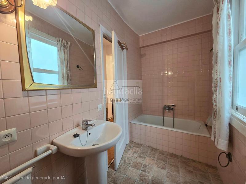 Foto 84dc2eb2-b65f-4a61-b3cc-49e724828f3c. Etagenwohnung mit heizung in Fátima Vigo